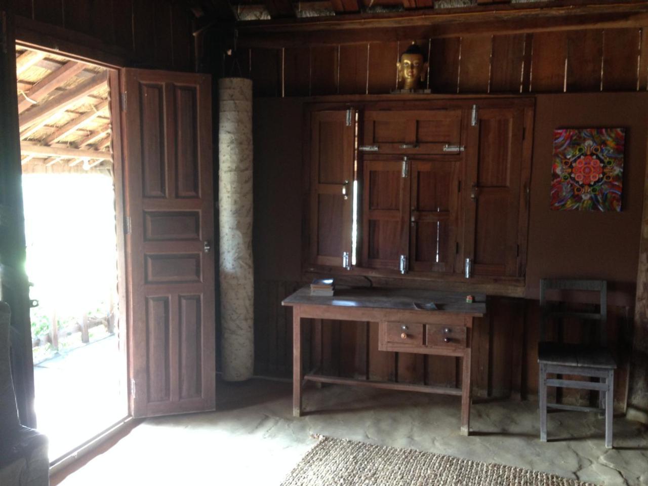 Shanta Ghar A Rustic Guesthouse Chitwan Buitenkant foto